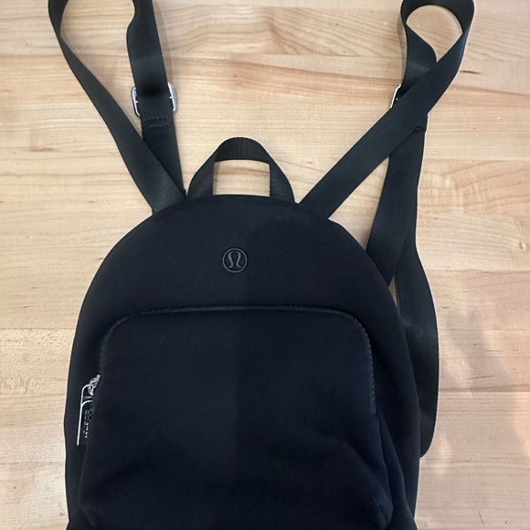 lululemon athletica Black knit nylon mini backpac